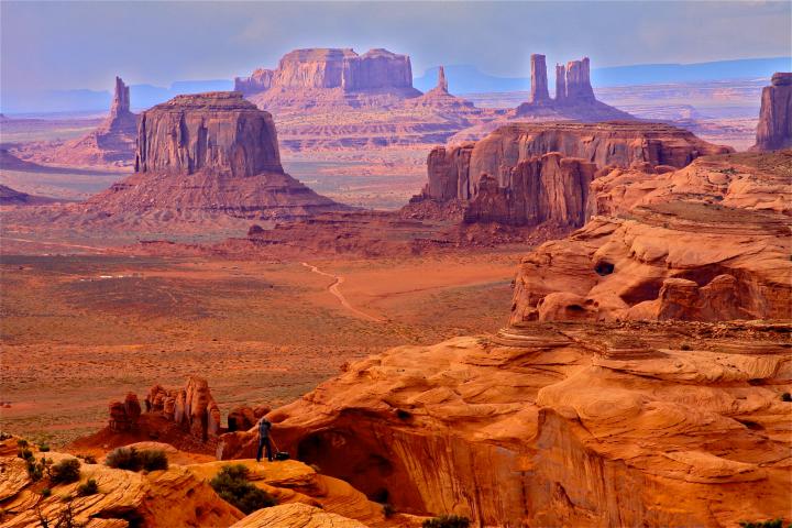 Monuments trailing off in to the distance